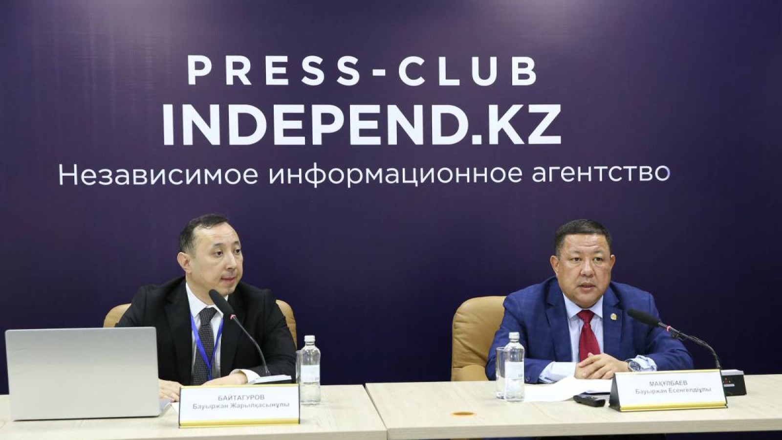 Заңгерлер сайлауда барлық үміткерлерге тең мүмкіндіктер беруге шақырды.