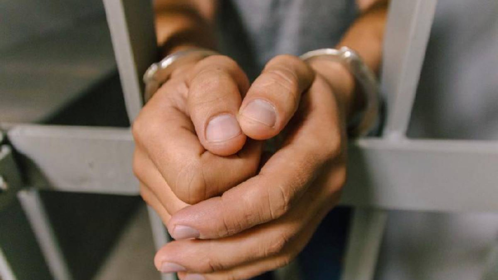 Бостандыққа шыққанына жарты жыл болған педофил қайта қамалды.