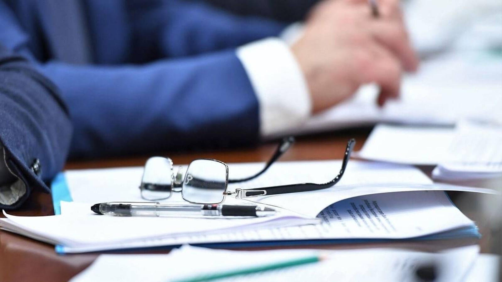 Президенттің өкілеттігін қысқарту туралы заң жобасы ұсынылды.