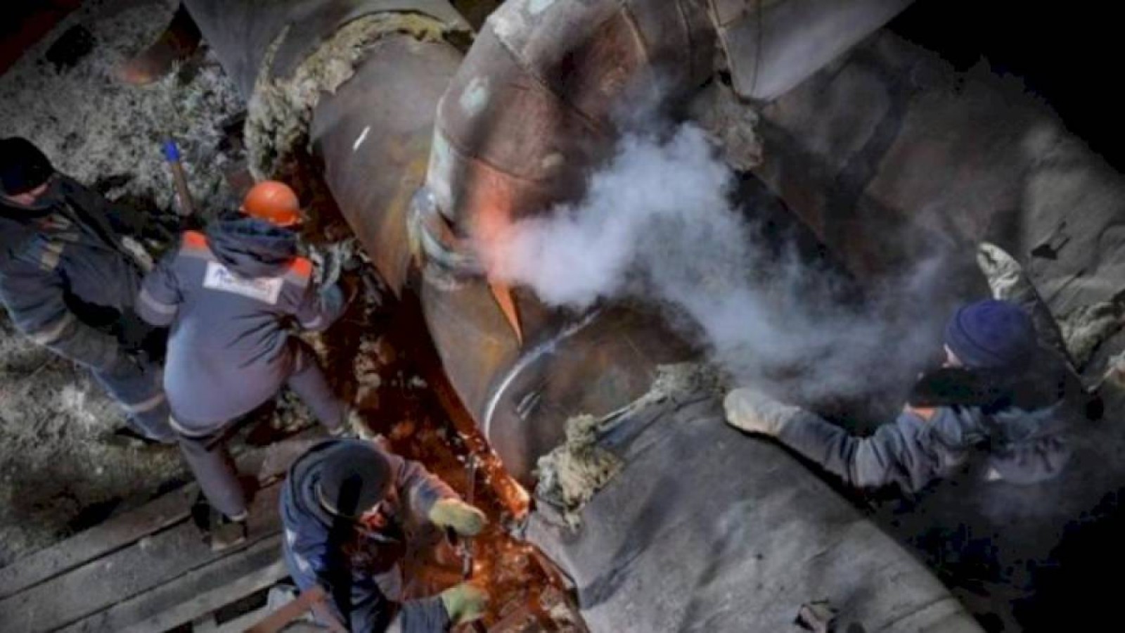 Үкімет Риддердің жылу желілерін күрделі жөндеуге резервтен 2,4 млрд теңге бөлді.