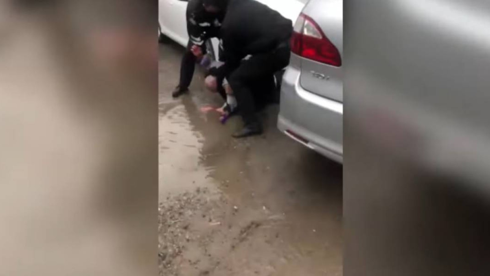 Блок бекетті бұзып өтпек болған мас жүргізушіге қылмыстық іс қозғалды (видео).