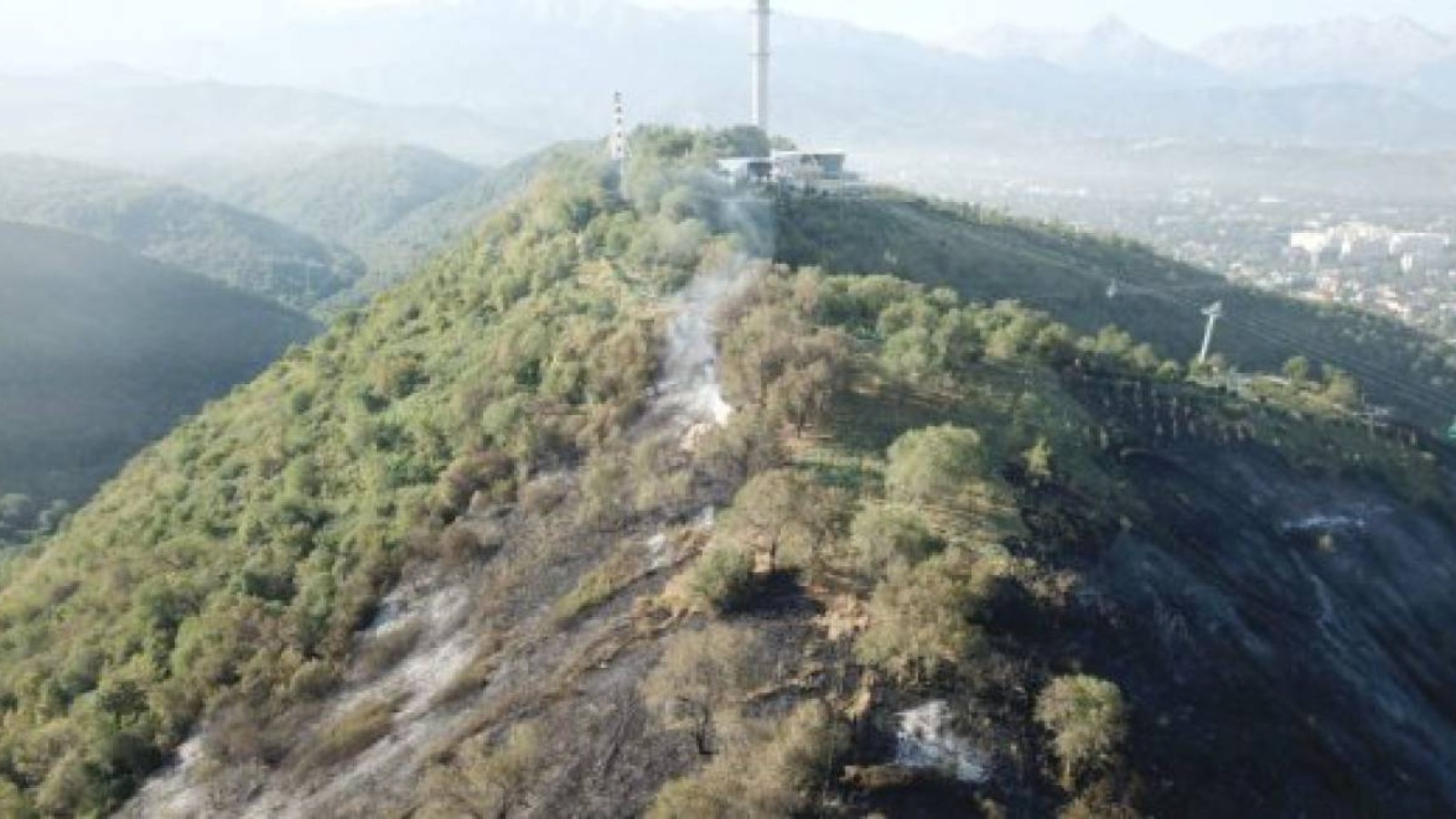 Көк-Төбеде шыққан өрттен қаза тапқан адамға қатысты тергеу жүргізіліп жатыр — полиция.