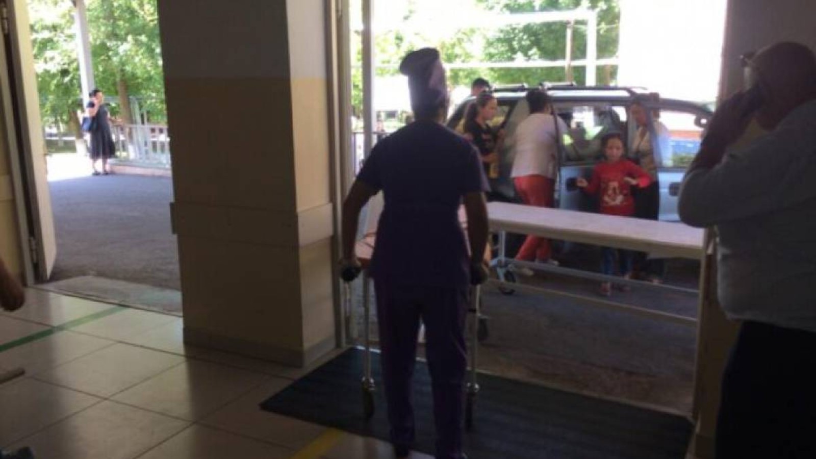 Арыстағы жарылыстан зардап шеккен үш адам ауыр жағдайда.