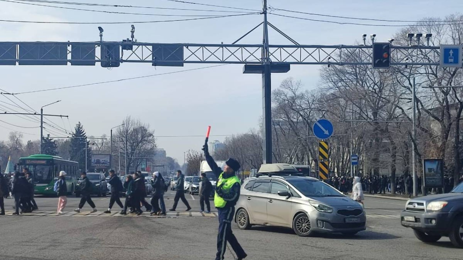 Алматы полициясы қызметтің күшейтілген нұсқасына ауыстырылды.