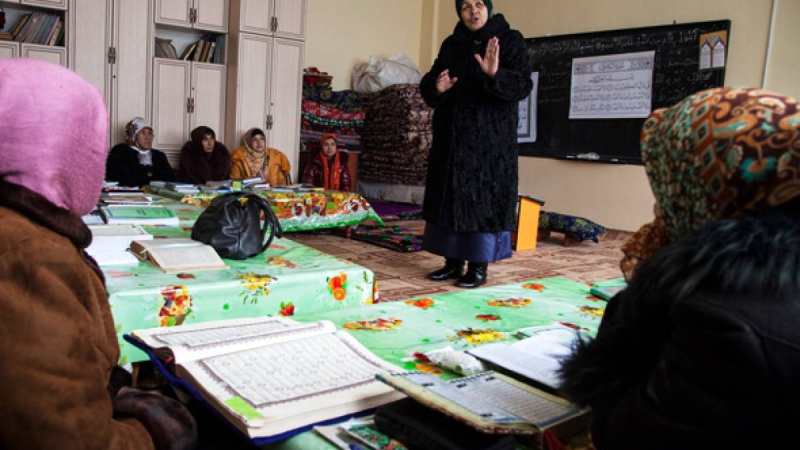 Қырғызстанда әйелдерге өз пікірін айтуға шектеу енгізілмек.