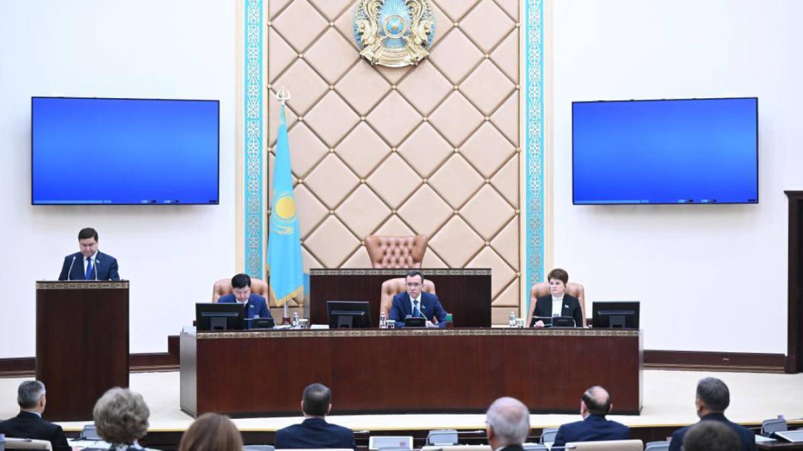 Сенатта жайылымдық жерлерді пайдалану туралы Заң мақұлданды.