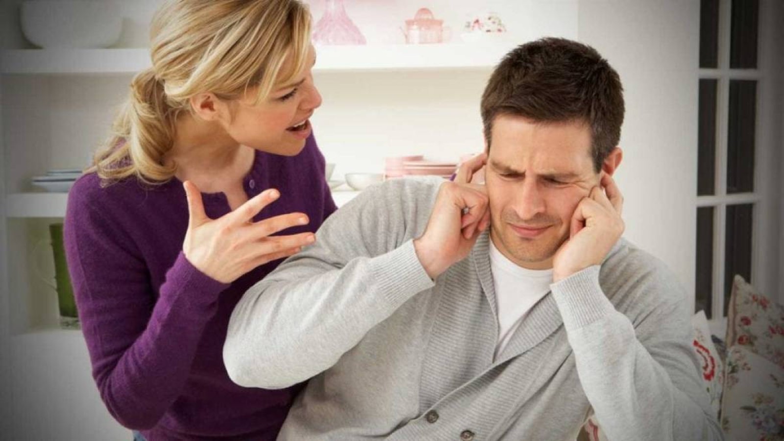 Бүкіл құқықтың барлығын балаларға беріп, жалаңаштанып жатқан жоқпыз ба? – депутат.