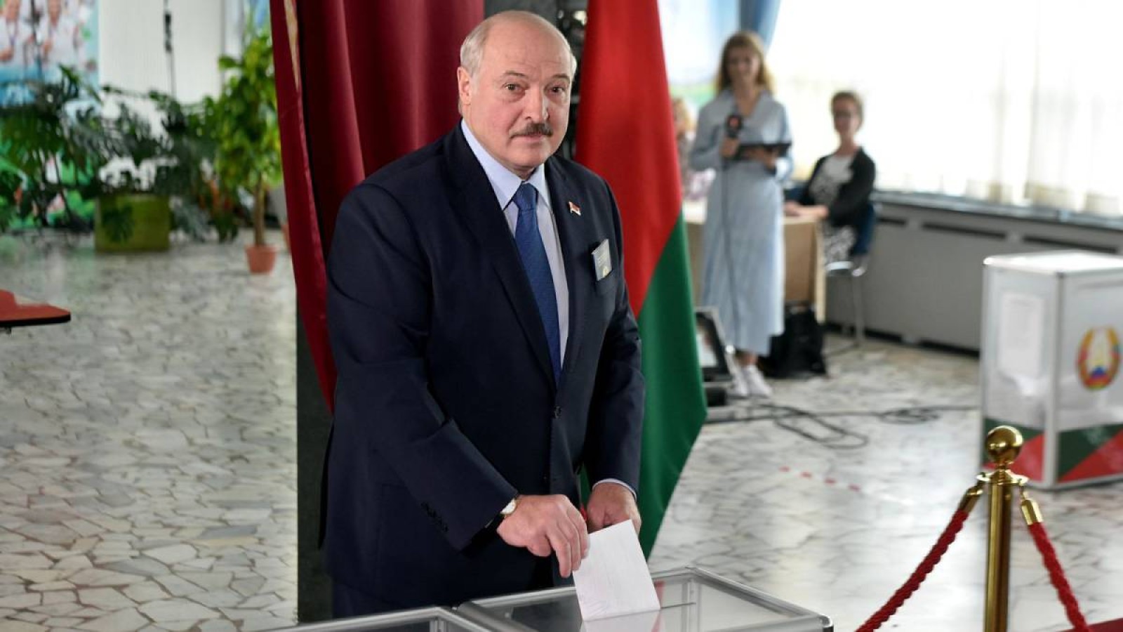 Лукашенко: Мен кетпеймін, бәрінің артында Америка тұр.