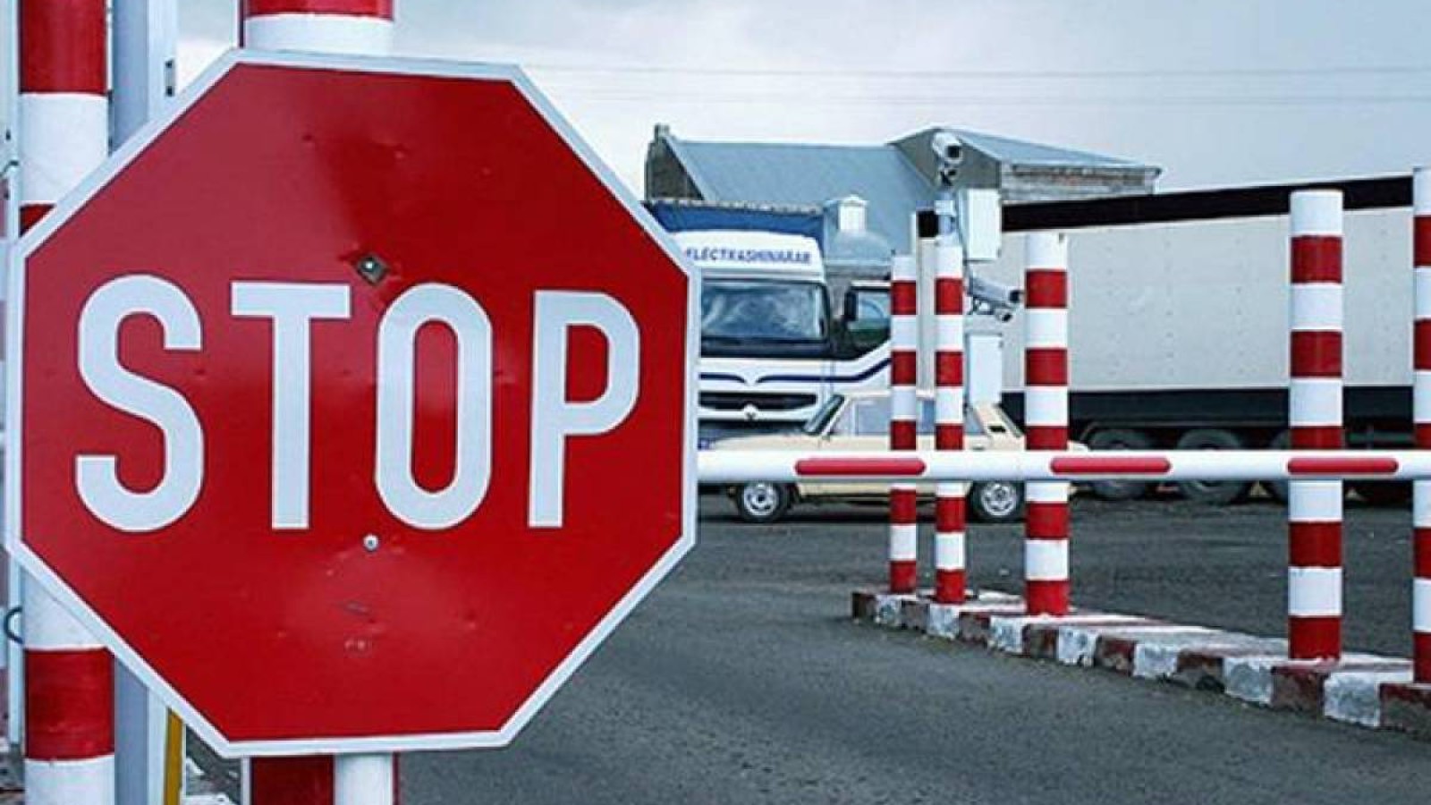 Путин Қазақстанға жөнелтілетін Украина тауарларының транзитіне қойылған шектеуді кеңейтті.