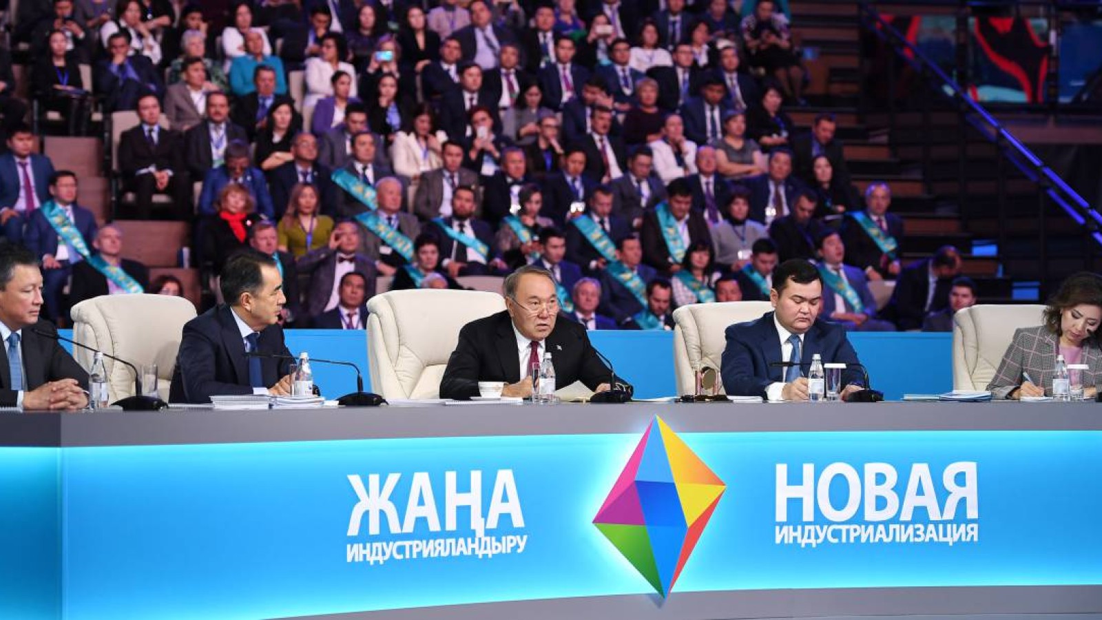 Нұрсұлтан Назарбаев: Әлемнің 110 елі Қазақстанда шығарылған өнімді тұтынуда.