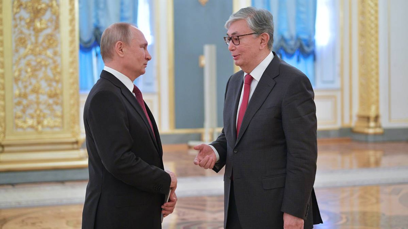 Тоқаев Путиннің шақыртуын қабыл алды.