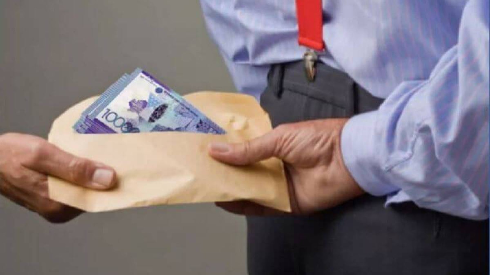 Қызылордада Білім бөлімінің басшысы 543 млн теңге жымқырған.