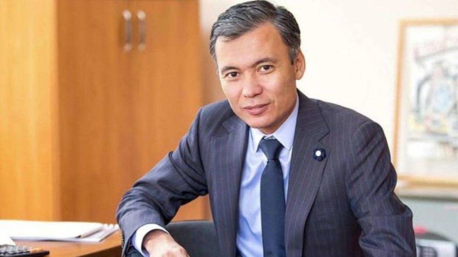 Колонияда Жомарт Ертаевтан 10 мың доллар сұраған ҰҚК қызметкері сотталды.