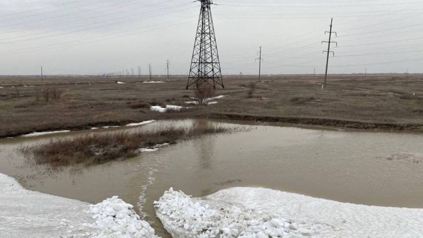 БҚО-да су тасқынына байланысты 200 адам эвакуацияланды.