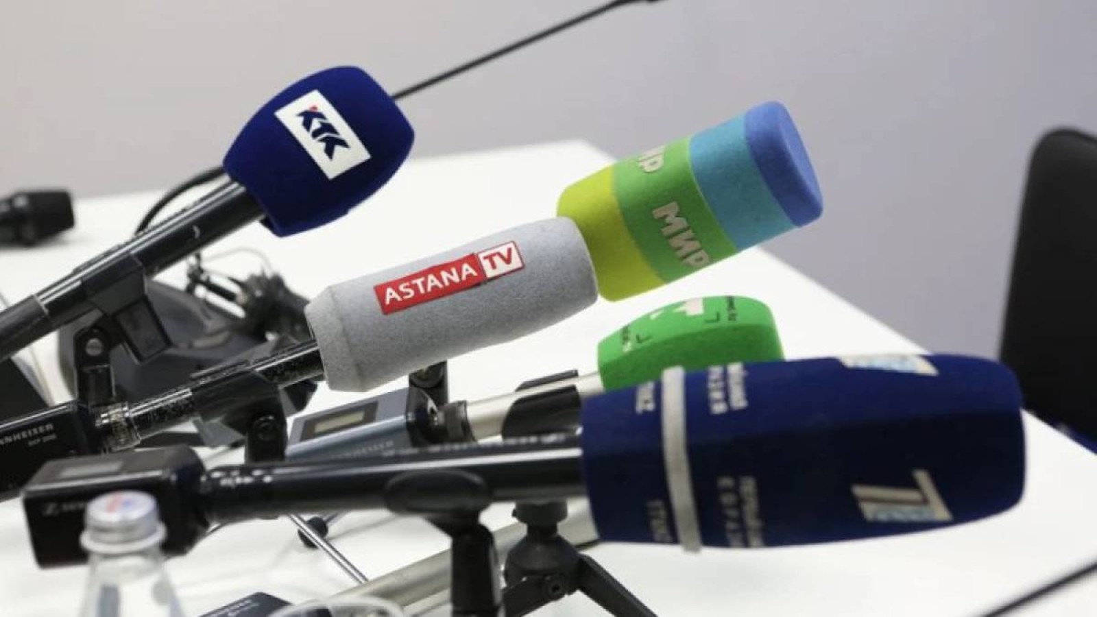 БАҚ туралы заң. Мемлекеттік тапсырыс арқылы субсидия және грант берілуі мүмкін.