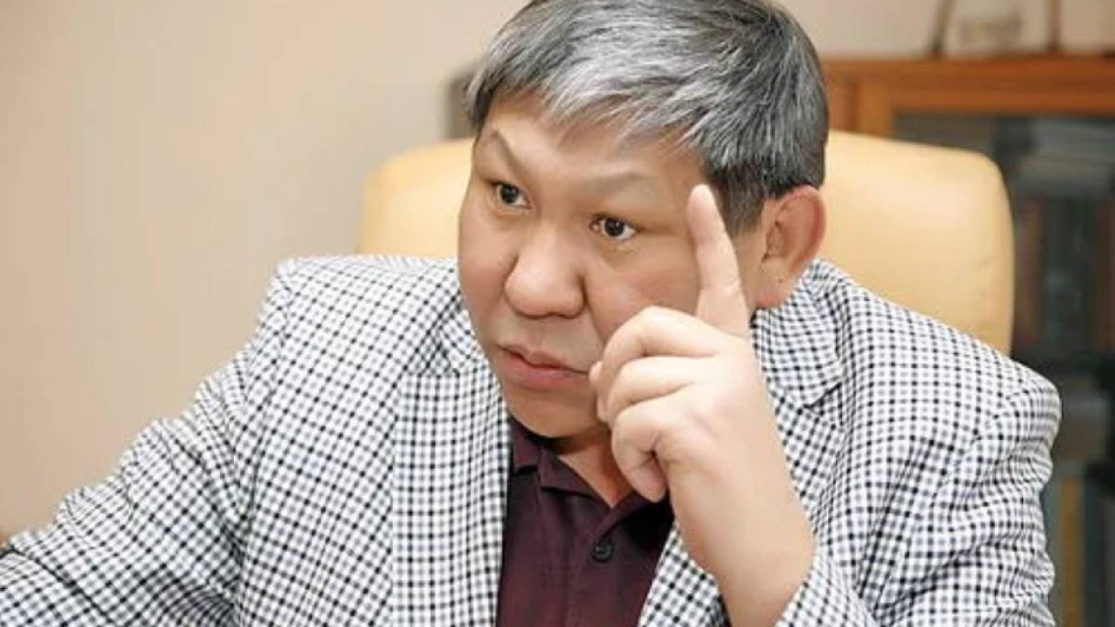 Киногерлер бүгінде ашулы. Іштерінде қара қазандай өкпе наз қала берді ашу ыза бар….