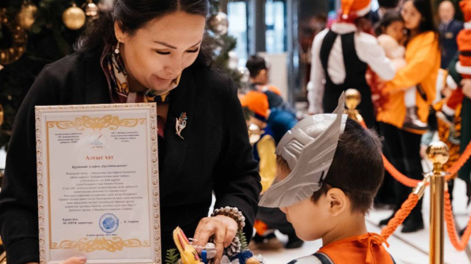 800-ден астам бала жаңажылдық «Самұрық-Қазына» сыйлықтарына ие болды.
