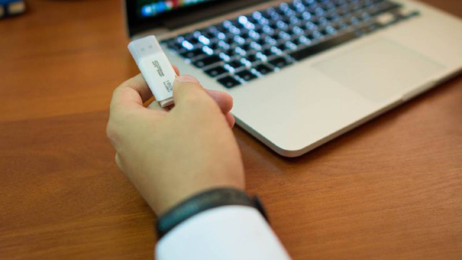 21 қыркүйектен бері Қазақстанда шетелдіктерден ЖСН алуға 200 мыңға жуық өтініш түскен.