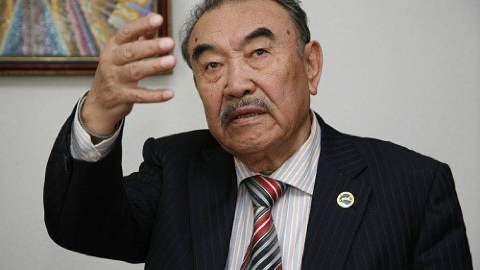 Шерхан Мұртаза ұлт мүддесі жолында аянбай күресті – Президент.