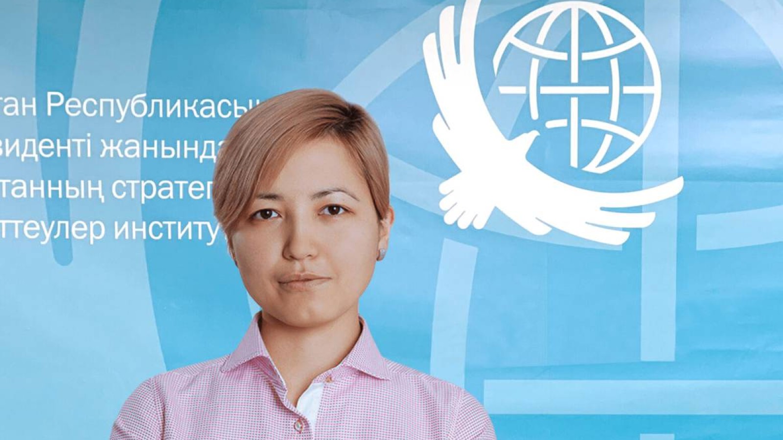 Жоғарғы саяси басқаруды демократияландыру.