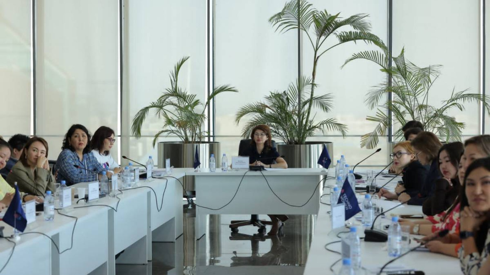 IT-технологиялар саласындағы әйелдердің әлеуетін дамыту жобалары таныстырылды.