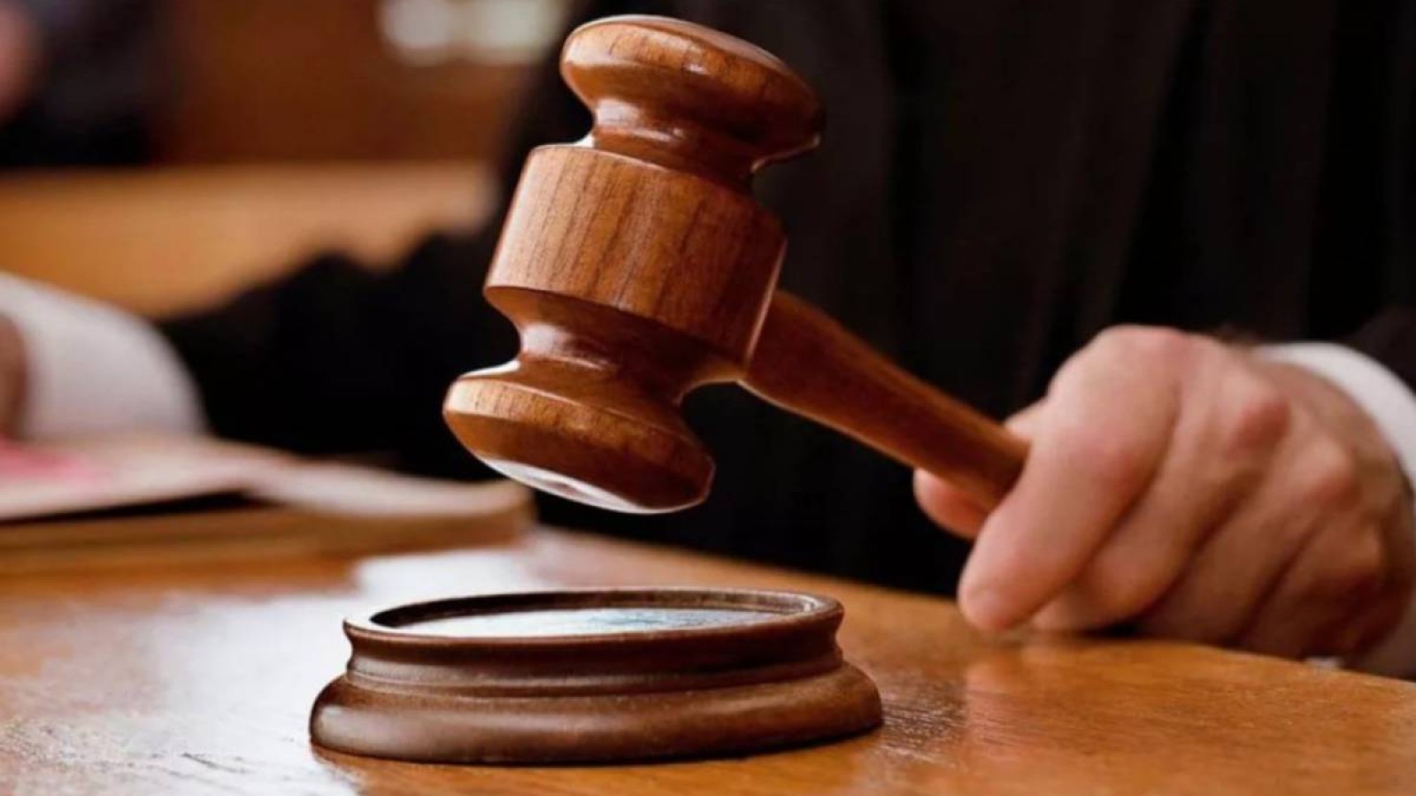 Павлодарда жемқор басшылар мектеп басқарған.