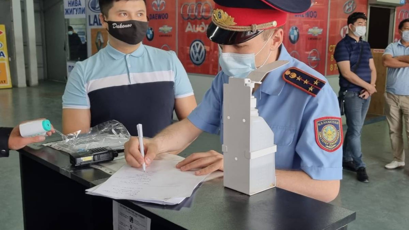 Астанада карантин талаптарын сақтамайтындар көп.