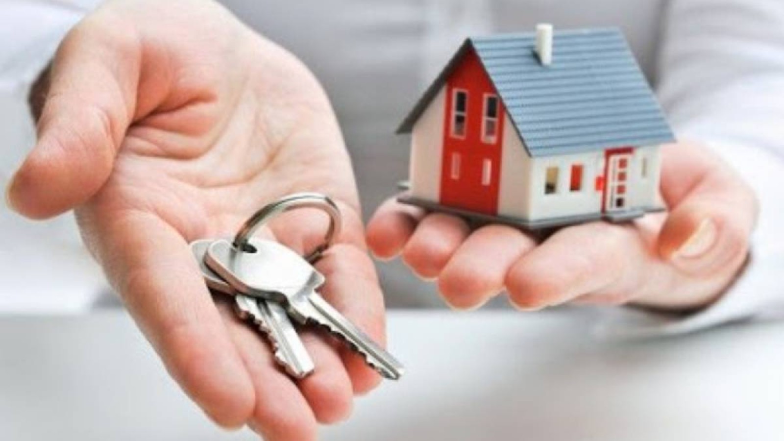 Қазақстанда вакцина алатындар арасында баспана мен көлік ұтысқа тігілді.