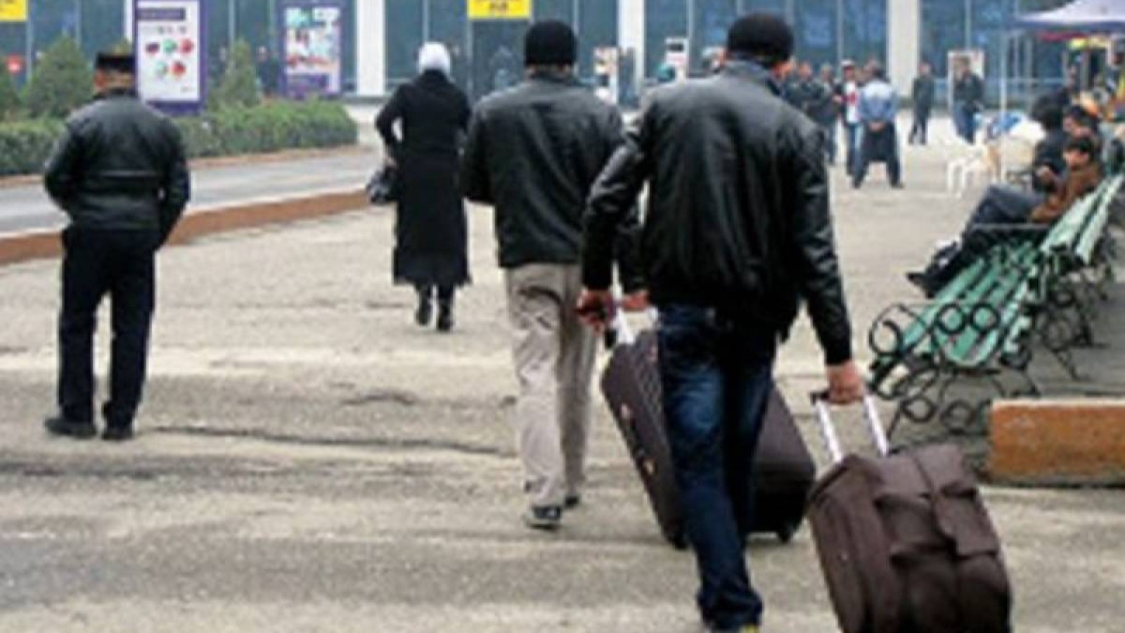 Ресейде заңсыз жүрген 49 мың қазақстандықты алып кетуге екі ай уақыт берілді.