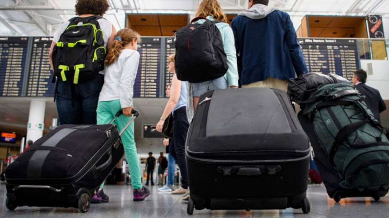 Шетелден ПТР-анықтамасыз ұшып келген 447 отандасымыз карантинде жатыр.