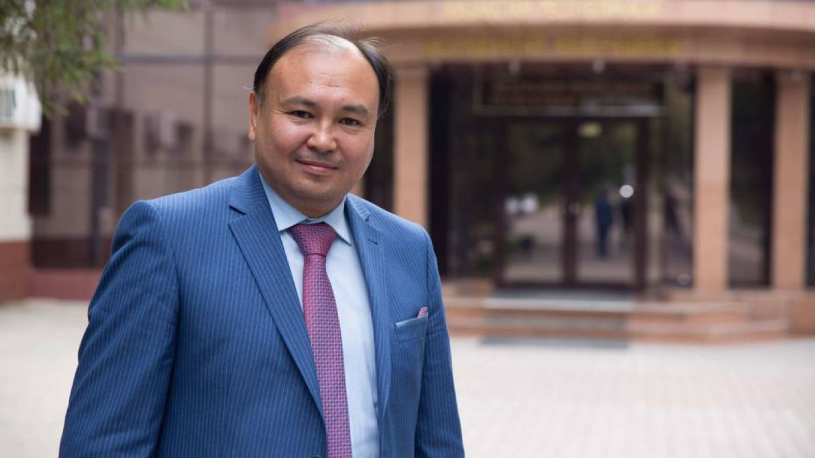 Ерлан Саиров: Ашаршылықты БҰҰ-да көтеру керек.