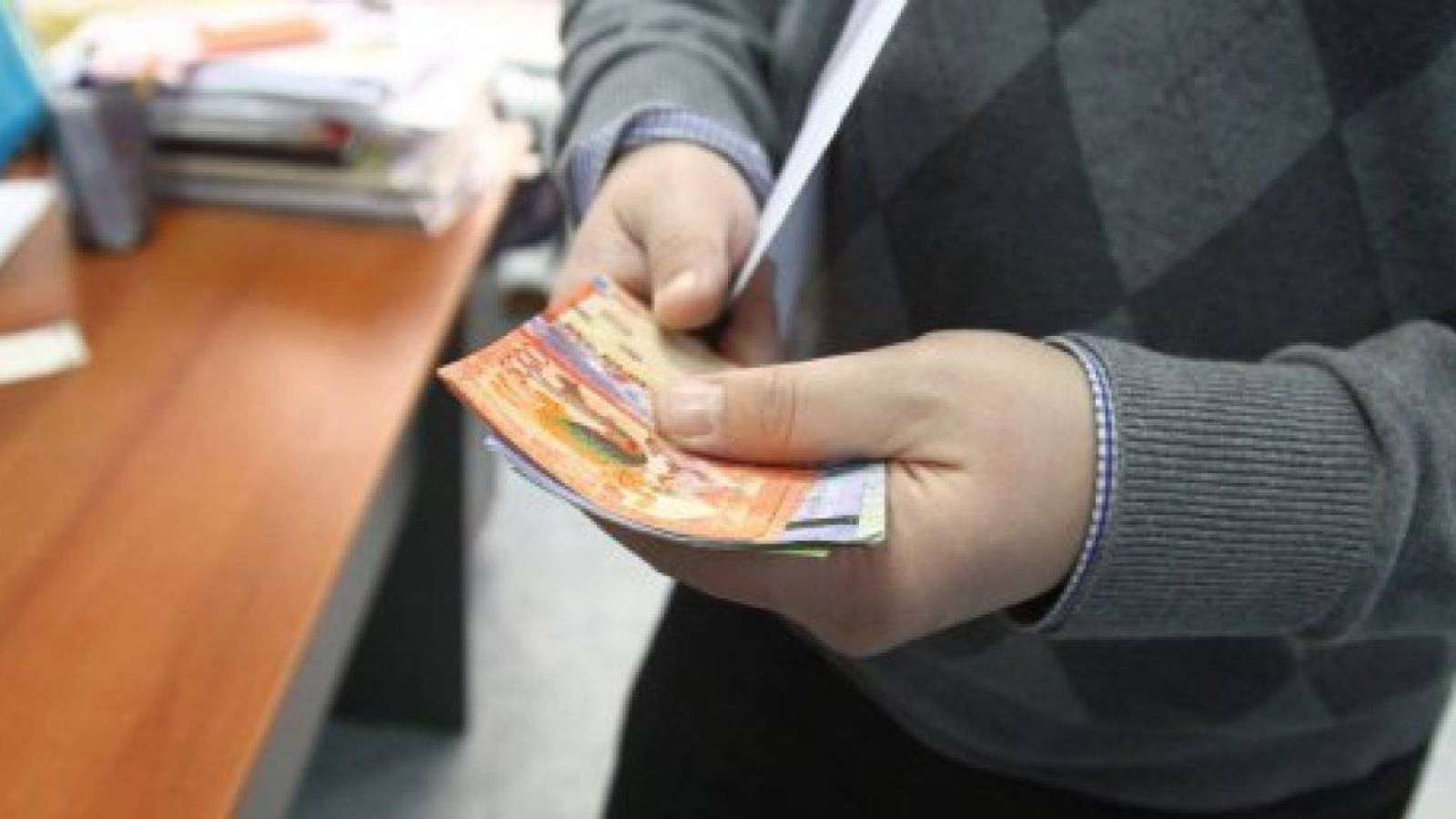 Қазақстанда жалақы үдемелі қарқынмен өсіп жатыр ма?.