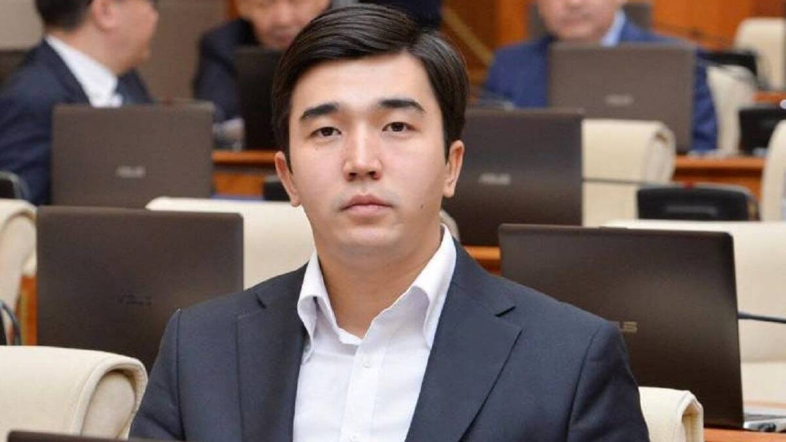 Назарбаевқа ескерткіш салуды ұсынған экс-депутат лауазымды қызметке тағайындалды.