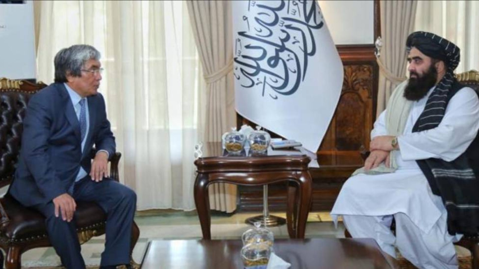 Ауғанстандық министр Қазақстанның сыртқы саясатына құрметпен қарайтынын атады.