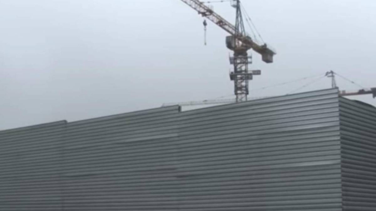 ҚазҰУ-не тиесілі жерге бизнес орталығы салынып жатыр.