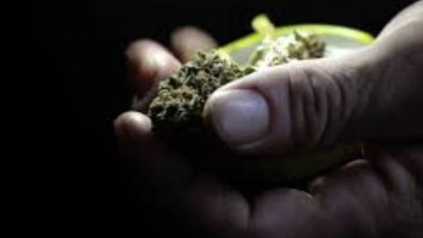 Нұр-Сұлтан тұрғыны бағасы 40 миллион теңге болатын есірткіні үйінде сақтаған.