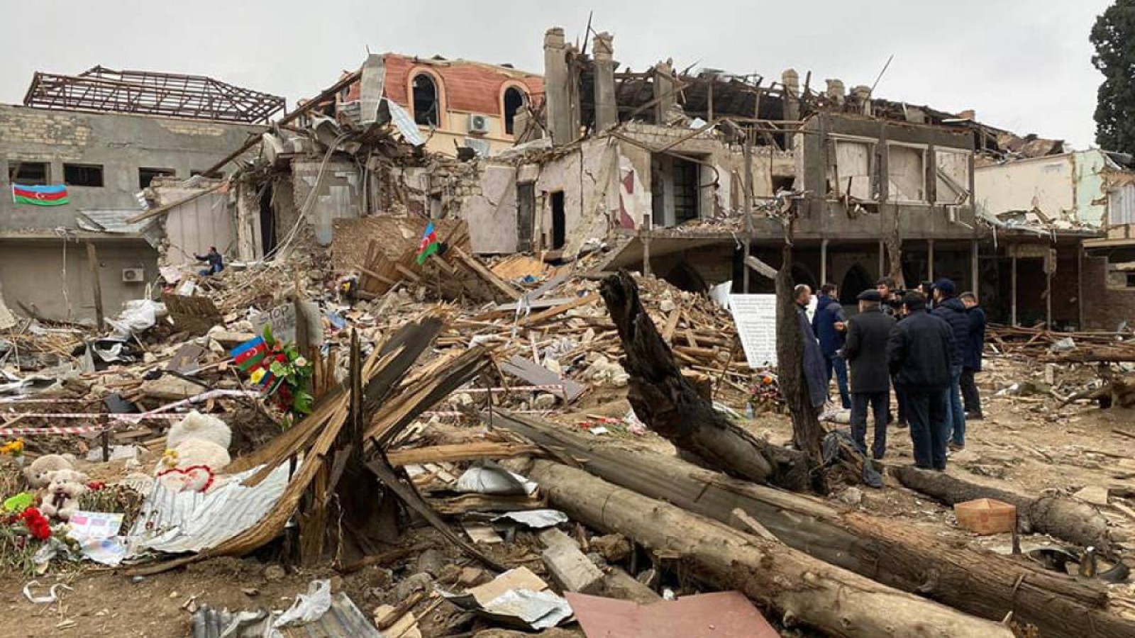 Қарабақ соғысы: «Досымның әке-шешесі өлді, үш баласы өздері қалды».