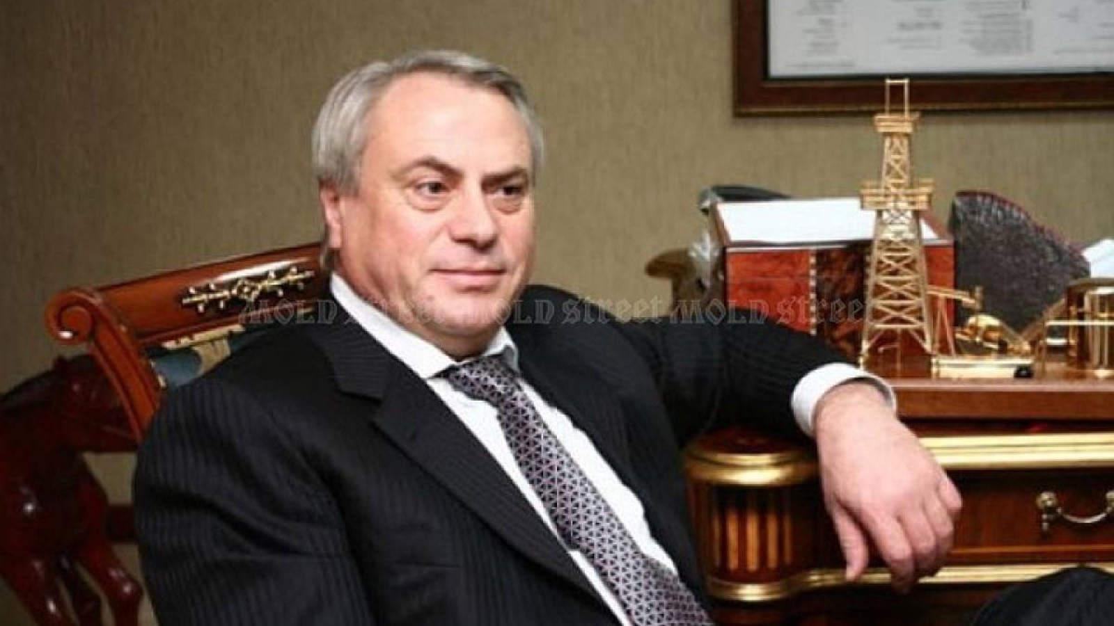 Қазақстан билігі: Күн бар ма, құтылатын Статиден?.