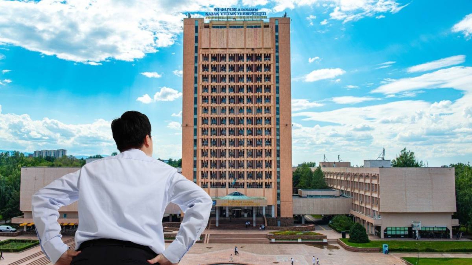 ҚазҰУ жалақыны неге кешіктіріп береді? – оқытушының жанайғайы