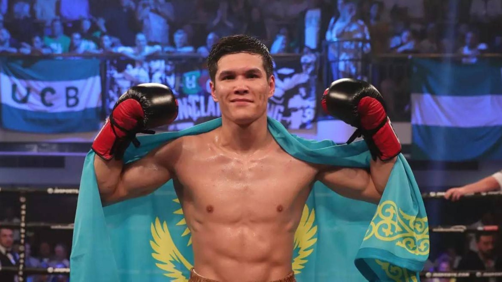 АҚШ-та өткен жекпе-жекте Данияр Елеусінов нокаутпен жеңіске жетті