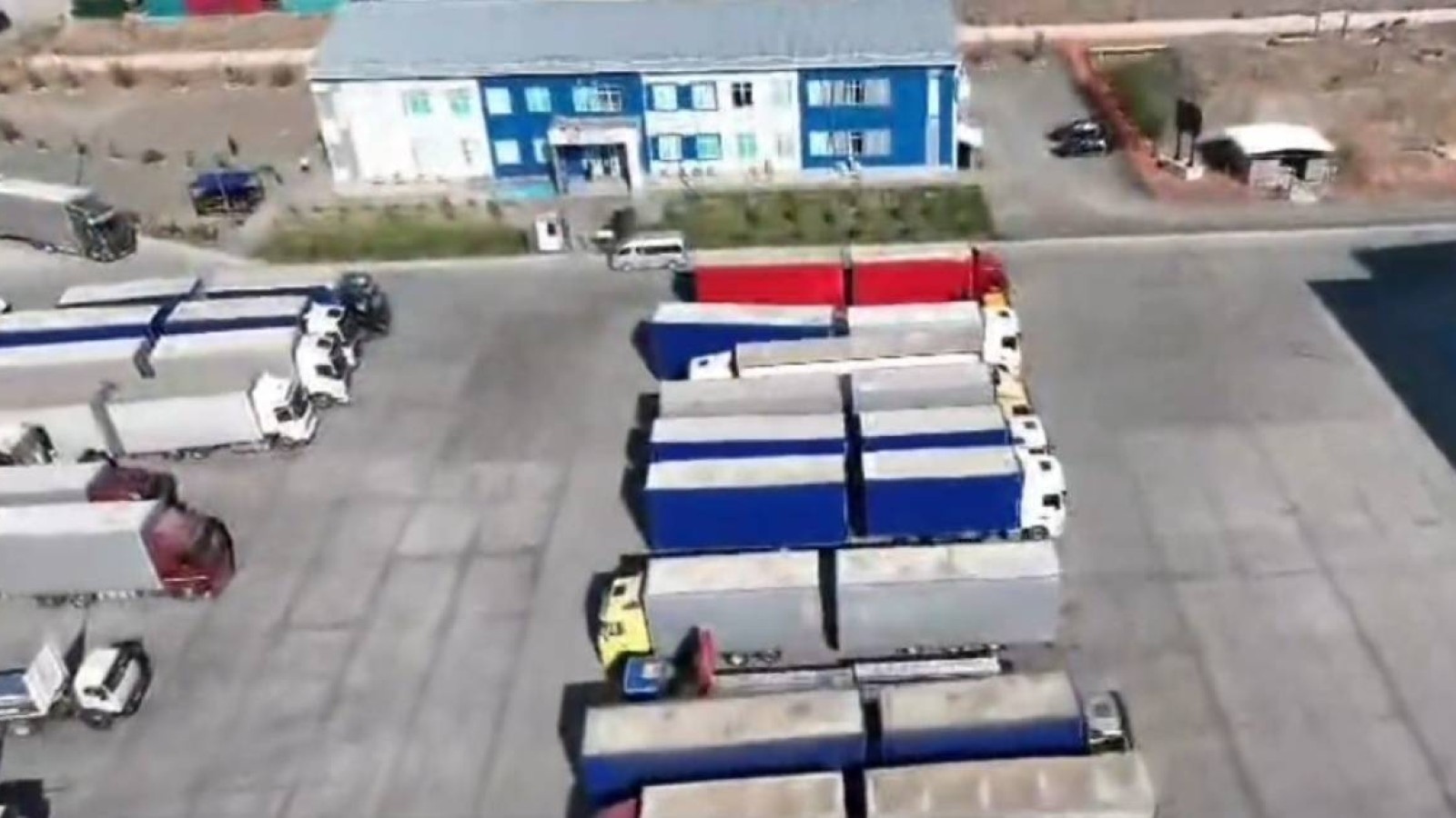 Қытайдан контрабандалық жолмен келген 100 контейнер тауарға қатысты сот үкімі шықты