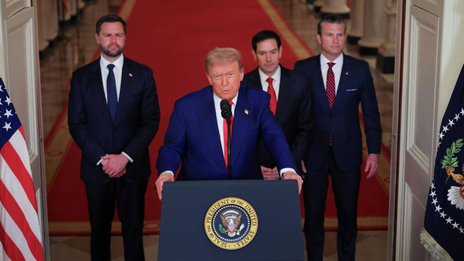 Трамп Иранға тағы соққы жасауы мүмкін екенін жазды
