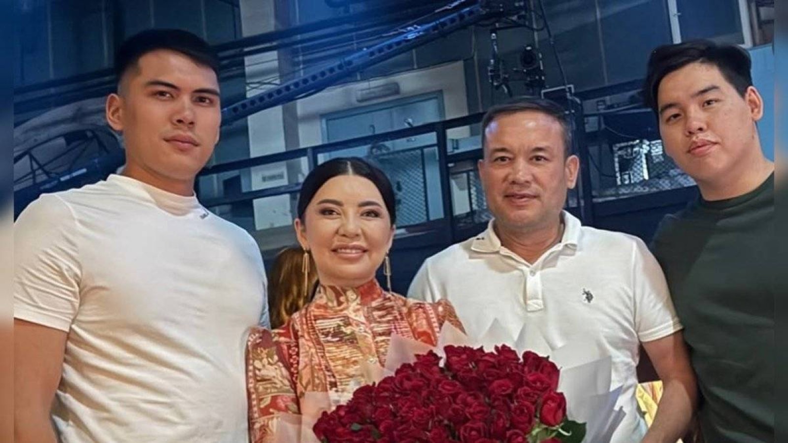 "Мама" деп атағаныңа рақмет, балам": Тамара Асар өгей ұлына әсерлі жазба арнады