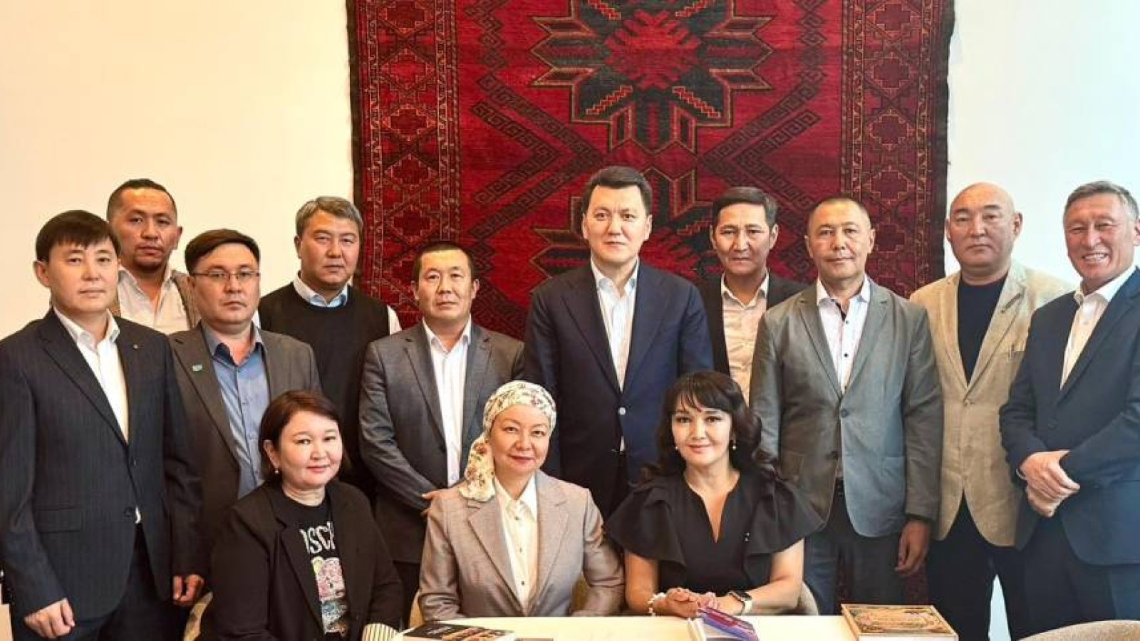 Құпия болған 700 мыңнан астам құжат ашылды