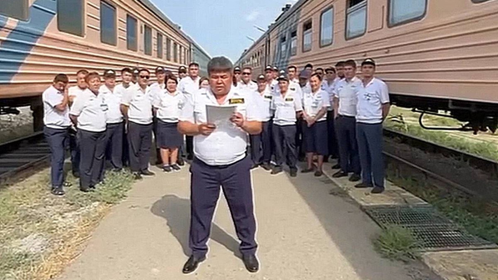 Маңғыстау – Ақтөбе бағытындағы пойыздың жолсеріктері Тоқаевқа үндеу жасады