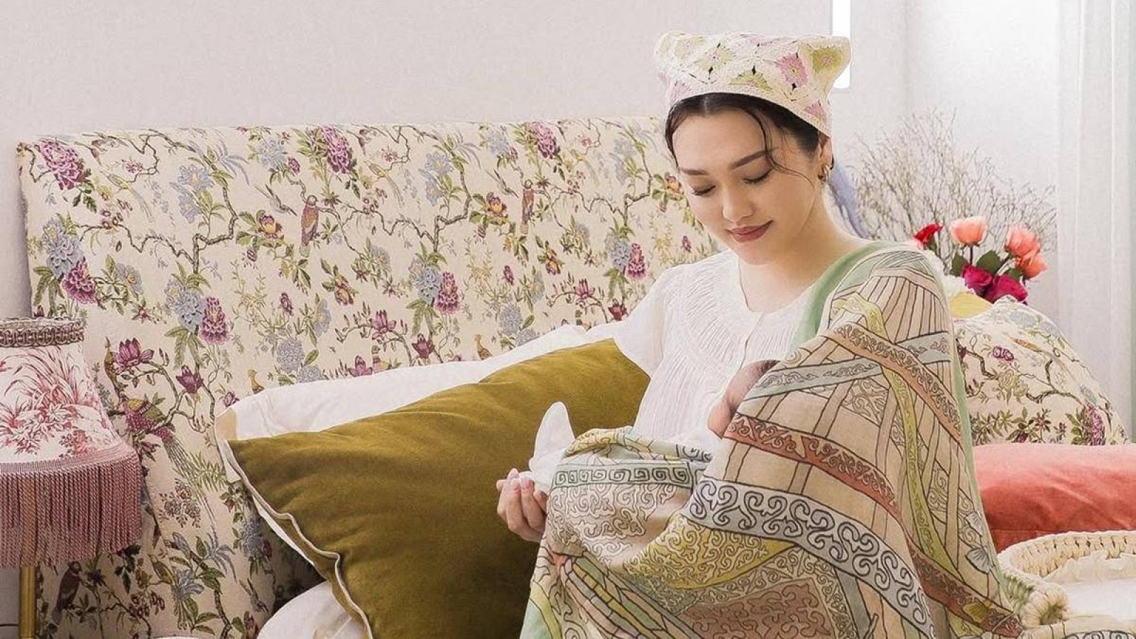 "Туа беремін, Алла бұйырса...": Ерке Есмахан жақында қызды болатынын айтты (ФОТО)