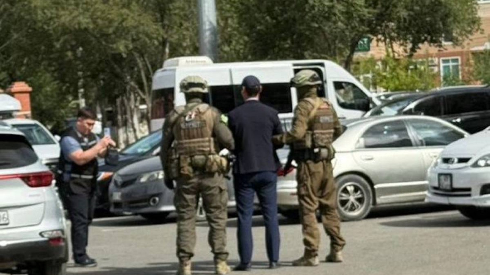 Атырауда құрылыс басқармасы басшысының орынбасары ұсталды
