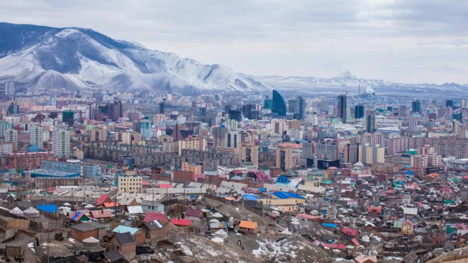 Сұмдық жағдай! Шұғыл! Бауырлас елде қауіпті ауру тарай бастады