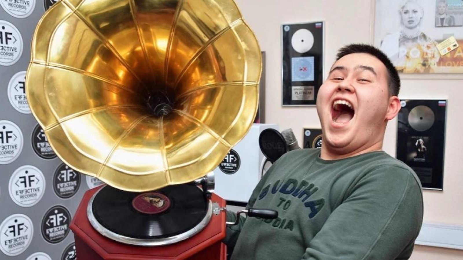 Imanbek тағы да «Грэмми» сыйлығына ұсынылды