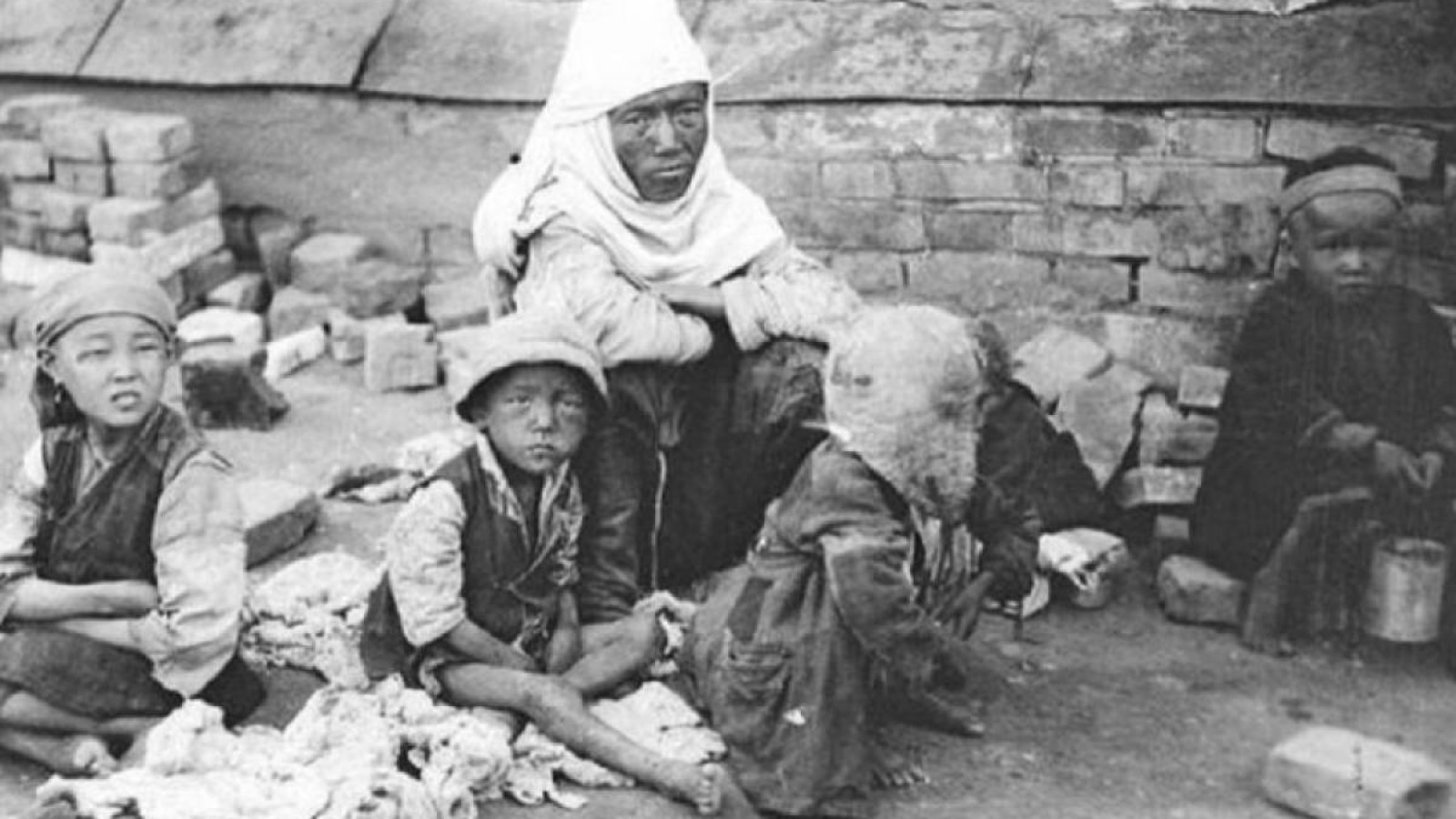 Адам етін жеген қазақ қызы немесе ұлт кешкен зұлмат